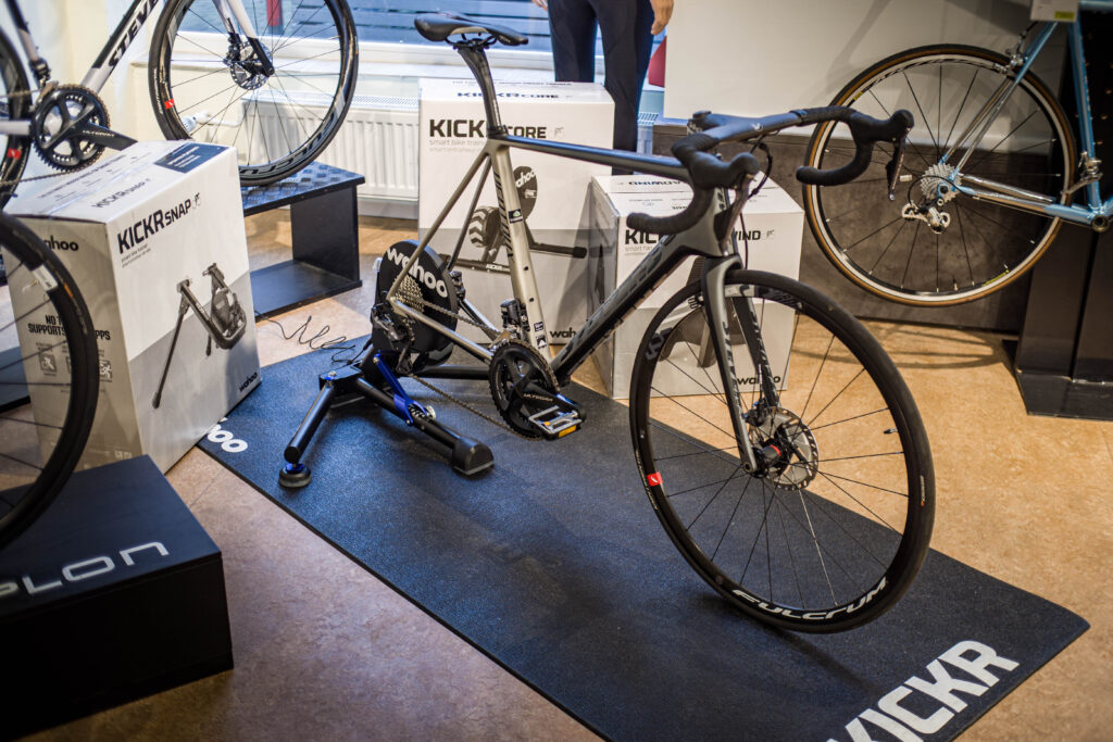 wahoo KICKR TRAINER