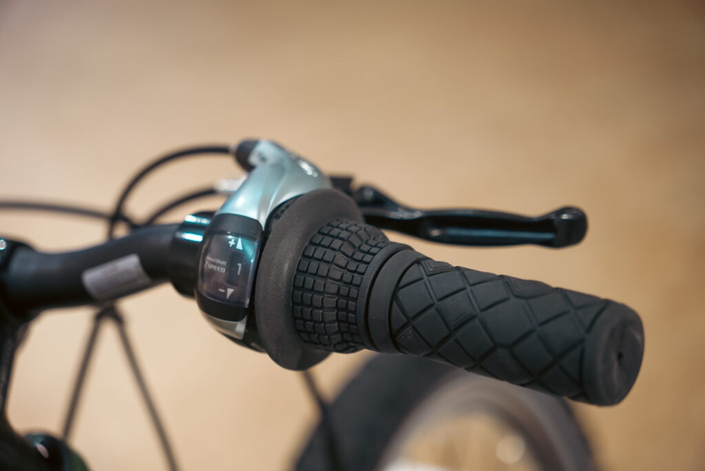 Kinder MTB Morrison Mescalero - Dreh-Schalthebel Shimano Gripshift