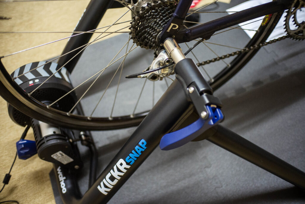 wahoo KICKR SNAP Hinterradmontage Schnellspanner 2